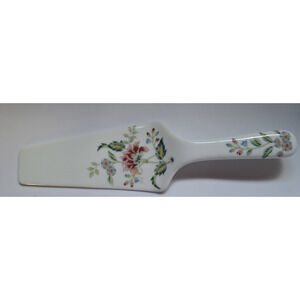 Vintage Andrea by Sadek Buckingham Cake Pie Server
